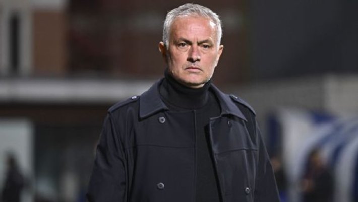 LaLiga: ‘It’s done, you’re finished’ – Ex-Man United star, Quinton Fortune warns Flick over Mourinho